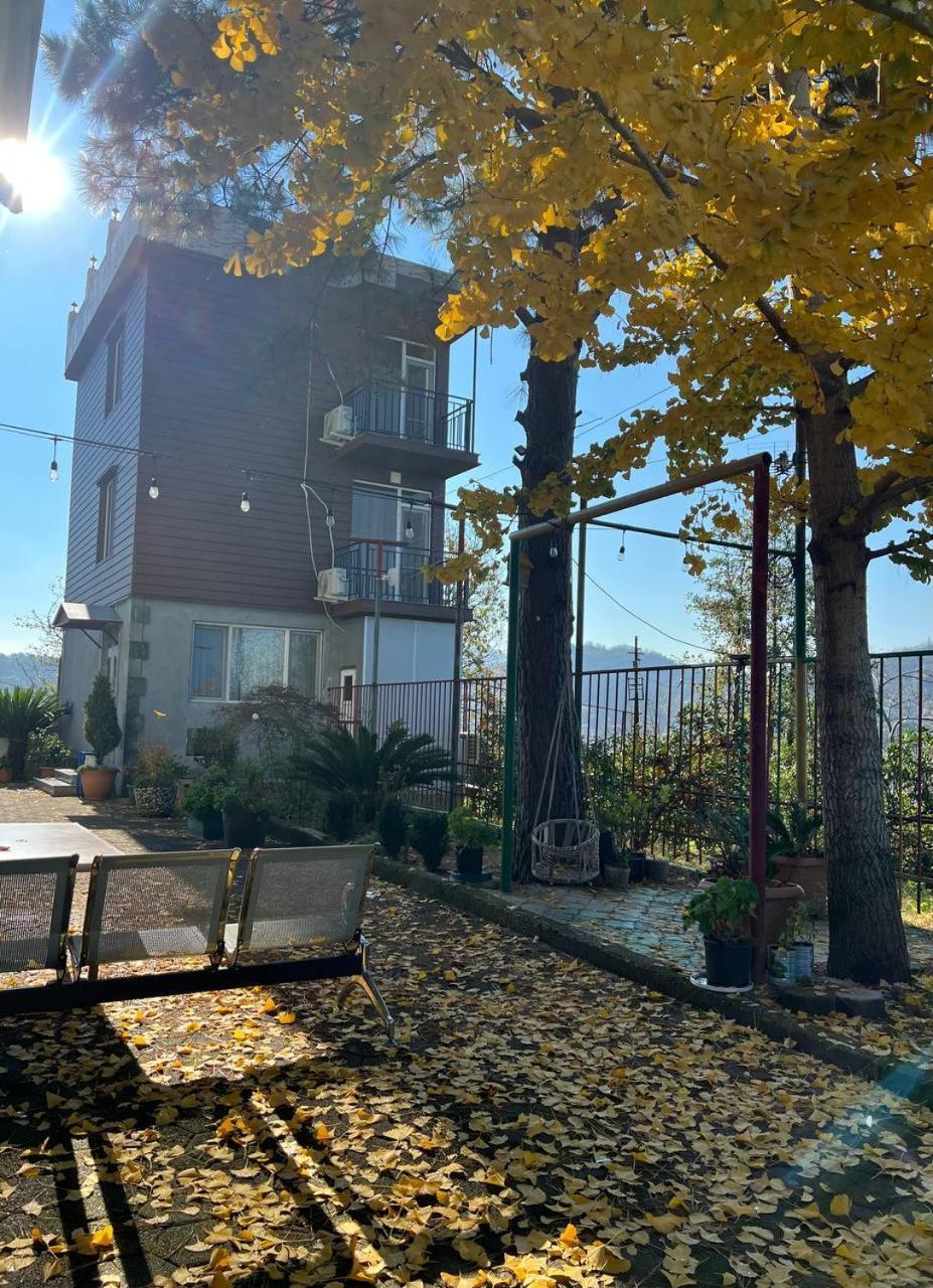 מלון Gt House באטומי מראה חיצוני תמונה