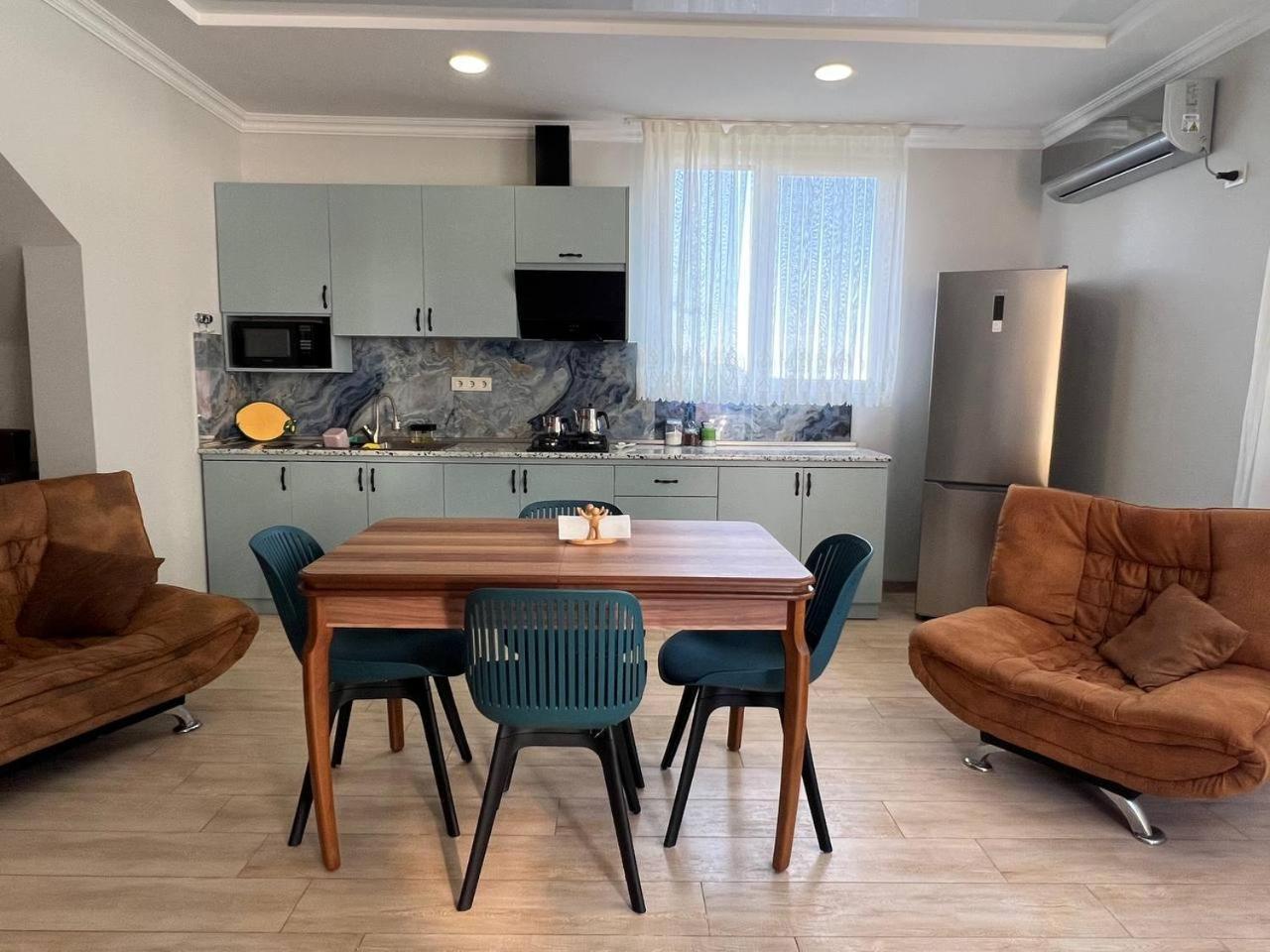 מלון Gt House באטומי מראה חיצוני תמונה
